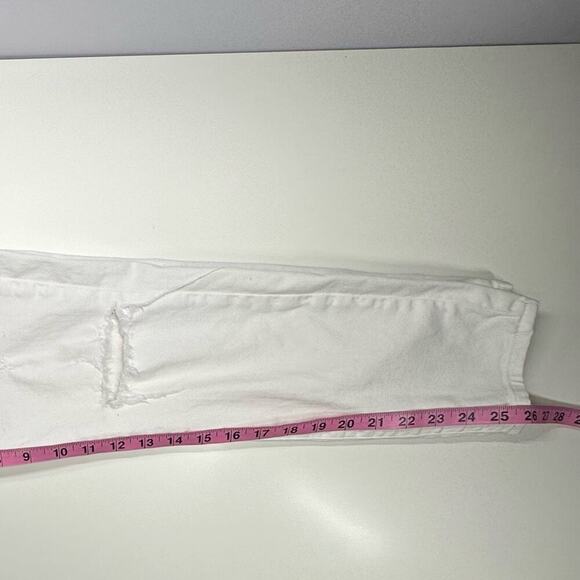 EUC | AGoldE | Distressed Collette Crop | White | Size 27 - Picture 14 of 16